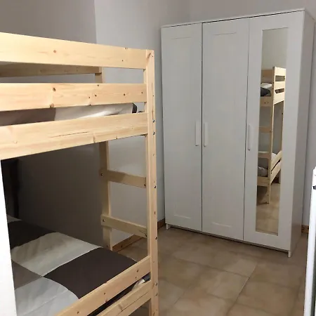 Le-z-eteile De Saint-barthélemy Cir 0026 Vda-nus Nus