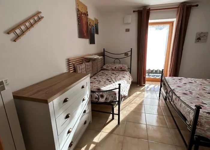 Le-z-eteile De Saint-barthelemy Cir 0026 Vda-nus Nus